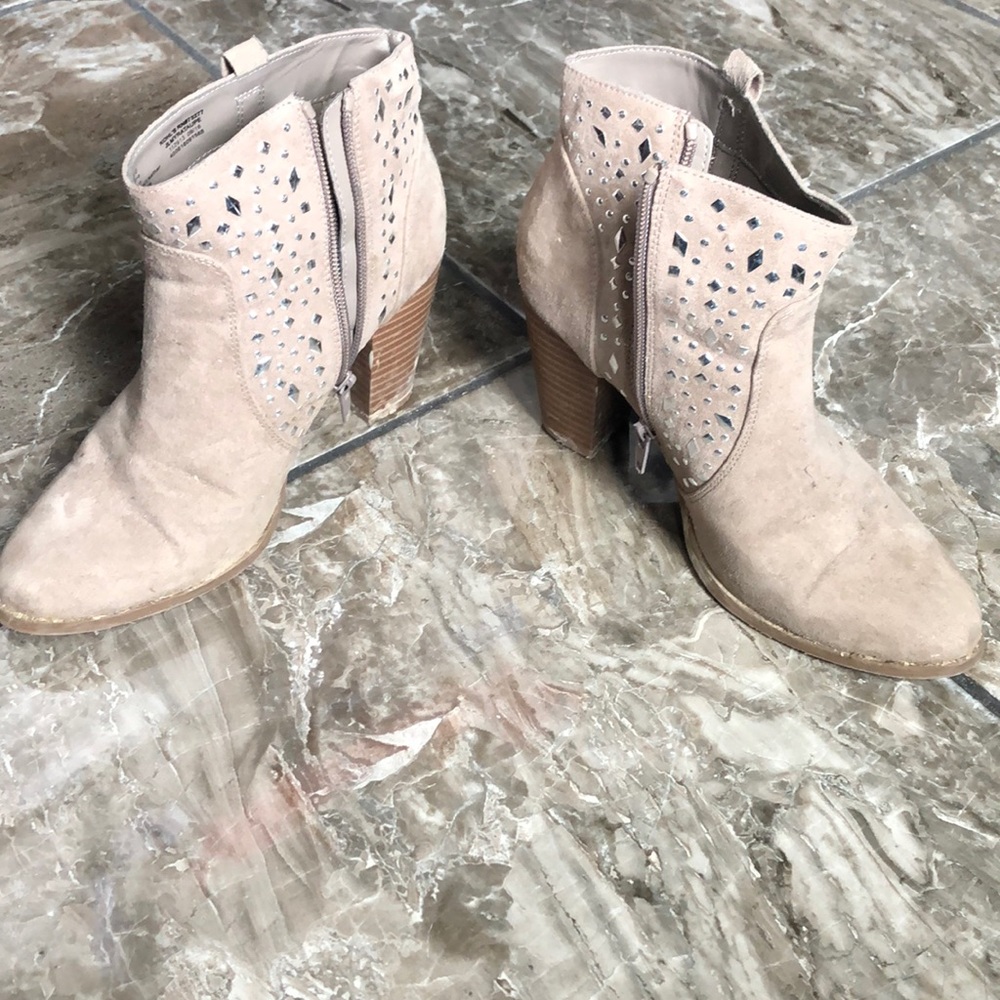Booties - Picture 4 of 6